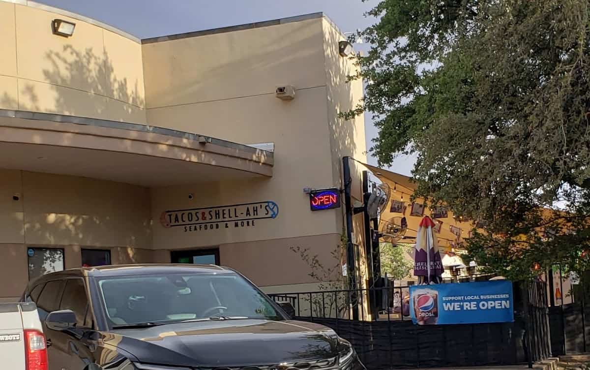 Tacos & Shell-ah’s - Image 1